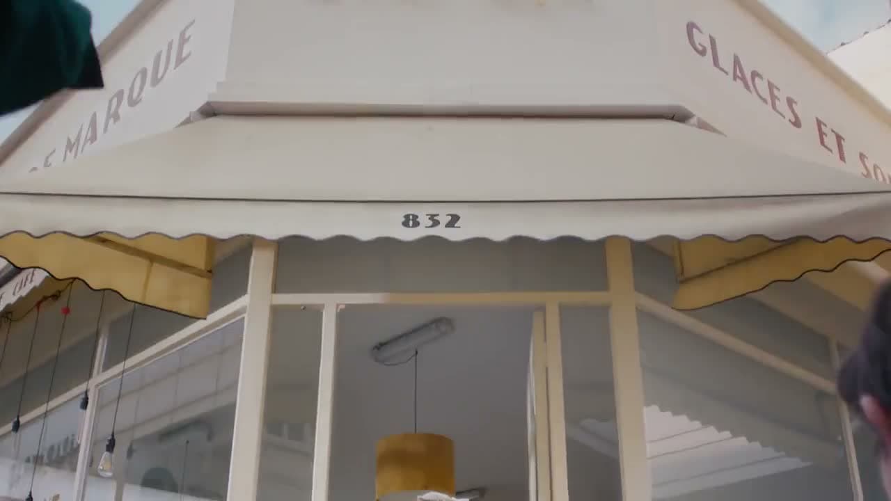 BellaBot Pro · video oficial